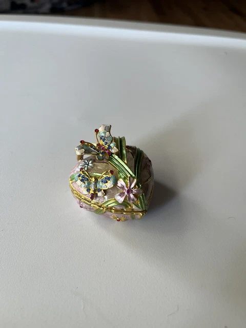 Nobility Heart And Butterfly Bejeweled Trinket Box Vhtf Great Condition