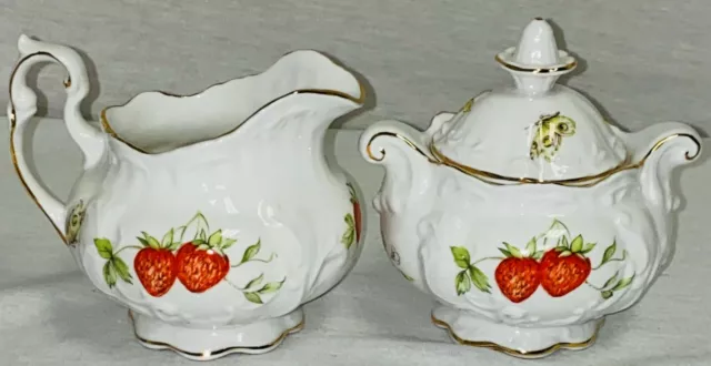 Rosina China QUEENS VIRGINIA STRAWBERRY*3 1/2" CREAMER & SUGAR W/LID*