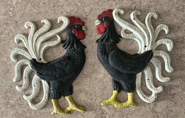 Vintage Cast Iron Black Rooster Wall Plaque Pair Decor Trivet Chicken Hanging