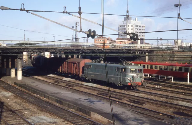 Original Slide SNCF French Railways 95xx Electric Loco 9515  Toulouse Dec 1980