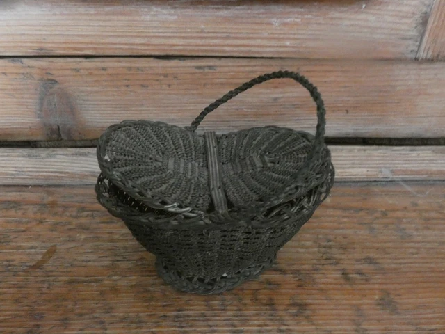Panier à œufs En Fil De Fer Scoubidou Jaune Vintage Années 70 – Occasion Décoratif
