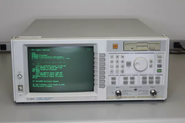 Agilent HP 8714ES RF Network Analyzer 300kHz - 3Ghz, 75 Ohm opt 1EC - Read