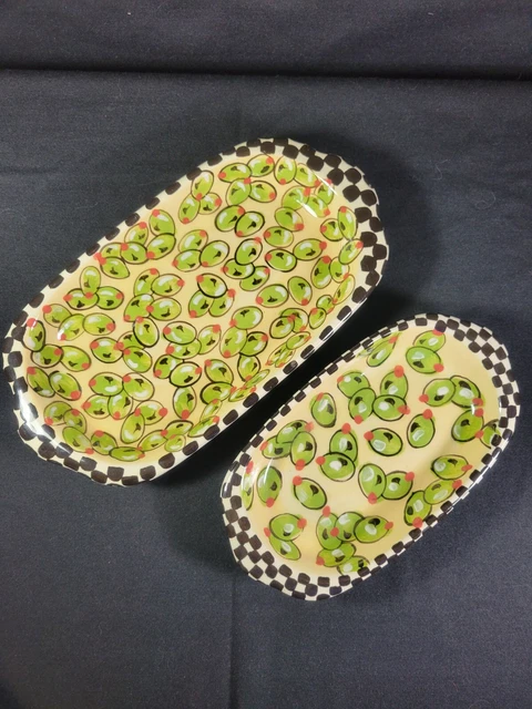 2 Robin Sterling Pottery Olives Checkerboard Oval Handled Serving Trays Plates