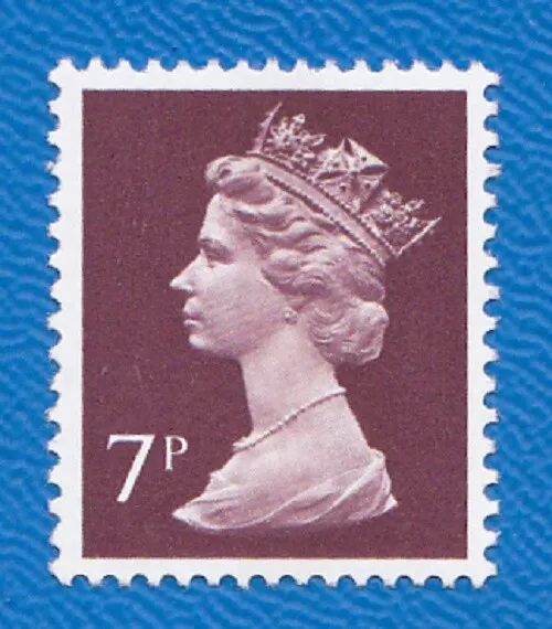 GB 1977 SG X875  7p  Purple brown. Centre band. In Photo by Harrison. MNH