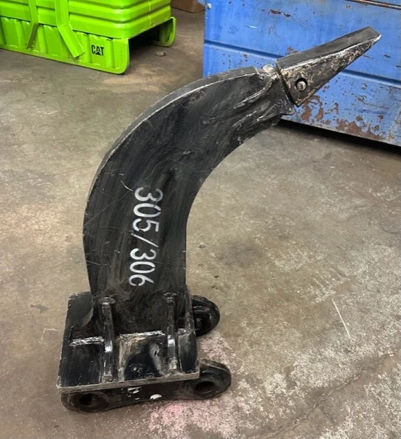 LANDHERO Cat 305 306  Mini Excavator Ripper frost tooth Fits some backhoes