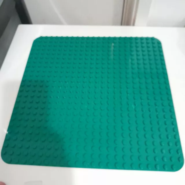 LEGO DUPLO LARGE GENUINE GREEN BASE PLATE BOARD 22x22 STUDS PINS 8.00 PicClick UK