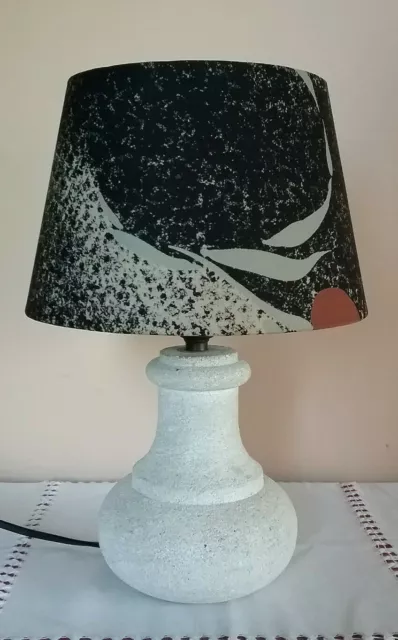 LAMPE Vintage en PIERRE Taillée années 1940, Abat-jour tambour H 45 cm en TBE