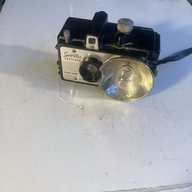 Spartus Bakelite Vintage Camera