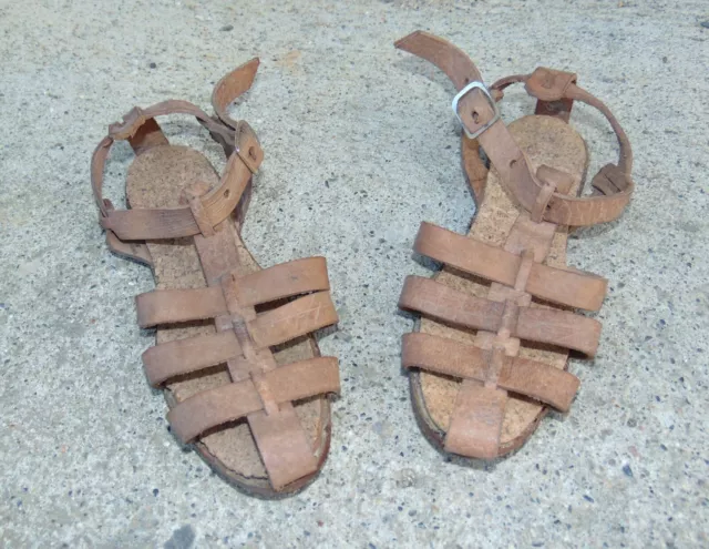 ANCIENNE PAIRE DE SANDALETTE D'ÉTÉ CUIR ET LIÈGE VINTAGE ANNÉES 40/50 neuf
