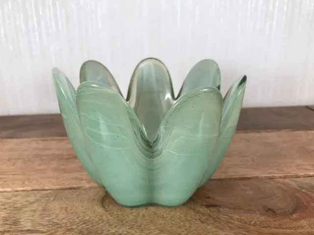 Vidrioa San Miguel Art Glass Bowl Petal Pattern 100% Recycled Swirl Glass Spain