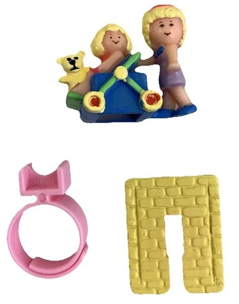 LOT POLLY POCKET | Flower Surprise / Egg Surprise Ring Doll | Bluebird | 1994 EUR 80,00 - FR LOT POLLY POCKET | Flower Surprise / Egg Surprise Ring Doll | Bluebird | 1994 EUR 80,00 - FR