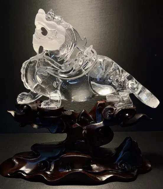 Chinese Exquisite Handmade Brave troops Carving Natural Crystal Statue