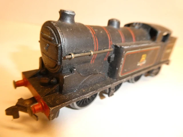 HORNBY Dublo EDL17 3 Rail Locomotive Runs Beautifully in Good Condition.