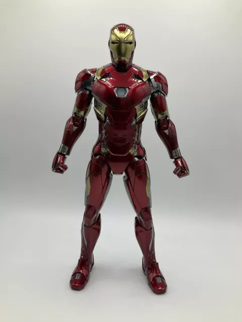 Hot Toys MMS 353-D16 Captain America Civil War Iron Man Mark 46 XLVI Diecast