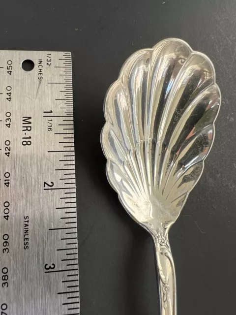 40gr Reed Barton Mirrorstele Sterling Silver Francis Repousse Sugar Shell Spoon 3