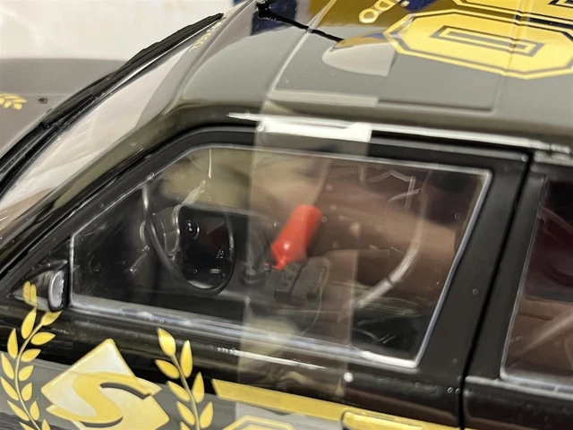 BMW E30 M3 Solido 90th Ann Édition Limitée 2022 Noir 1:18 Solido 1801517 6