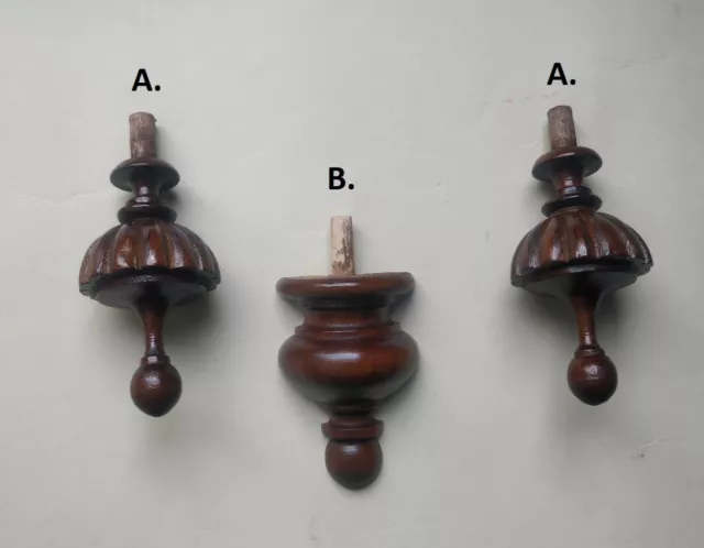 SET 3  WOODEN FINIALS TO THE ANTIQUE CLOCK BECKER, LENZKIRCH  No.9