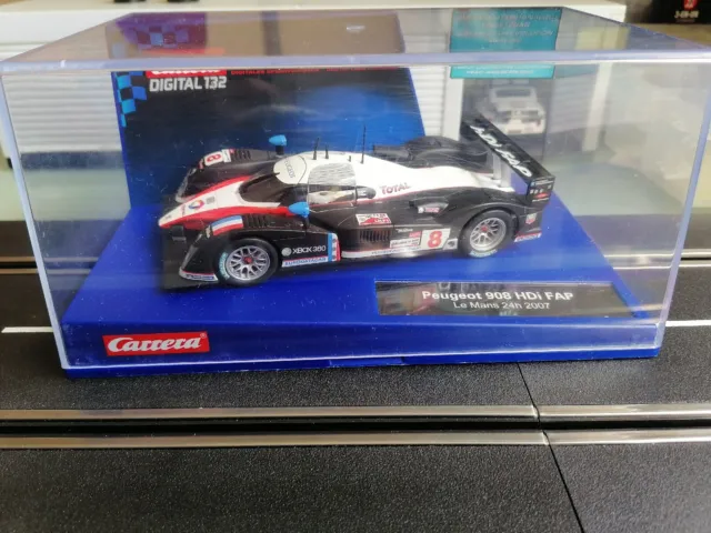 Carrera digital 132 trés rare Peugeot 908 avec lumières neuve+pneus (Scalextric)