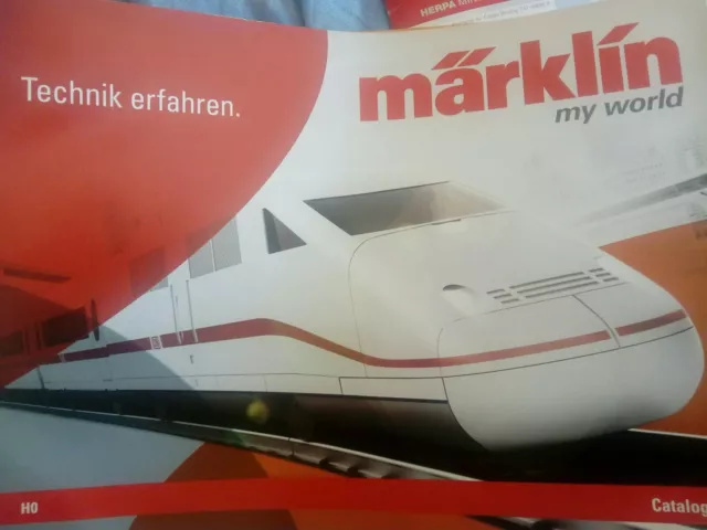 MARKLIN My World Catalogo Modellismo Ferroviario Treni Anno 2011 English Version