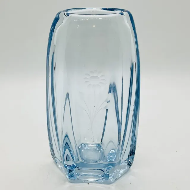 VTG Art Glass Ice Blue Scandinavian Blown Etched Vase With Flower Motif 6” Tall