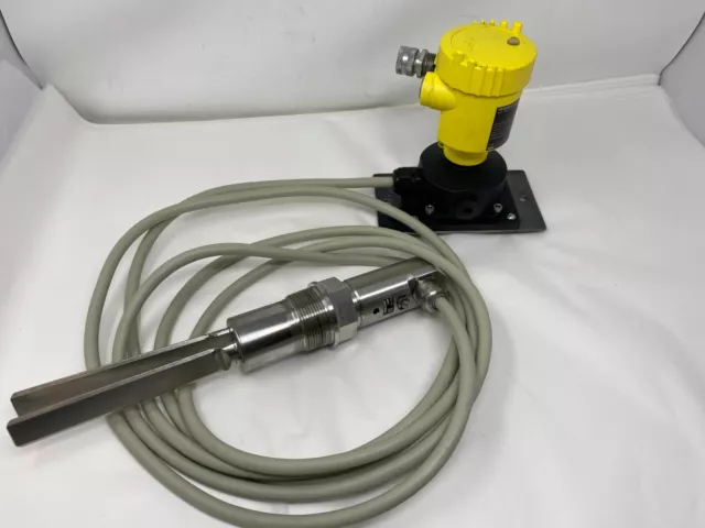 Vegawave 61 WE61.XXANDRBNX Vibrating Level Switch 20-72VDC 20-253VAC 3A w/Cable