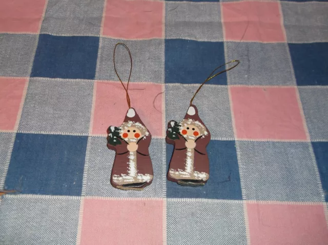 ksm. Two Wooden Brown Santa Ornaments 1 7/8" High w/o Strings