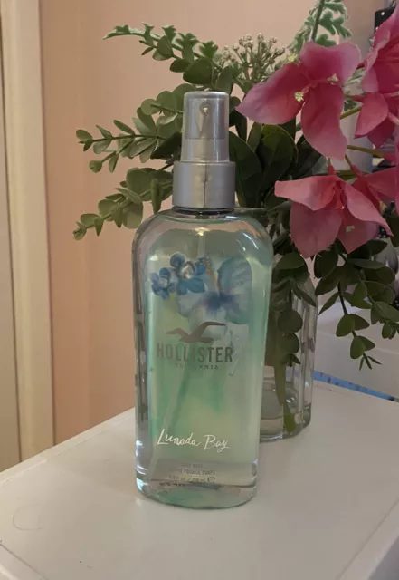 HOLLISTER CRESCENT BAY 236ml Body Mist Spray Preowned Unused