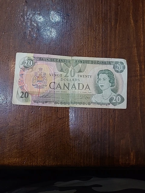 CANADA $20 Dollars 1979 Note. Condition as Per PICTURE.(PP06)  Poor Condition