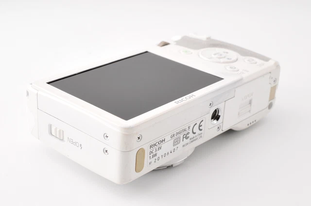 [Near MINT] RICOH GR DIGITAL IV White Edition 10.4MP Digital Camera JAPAN #339 5
