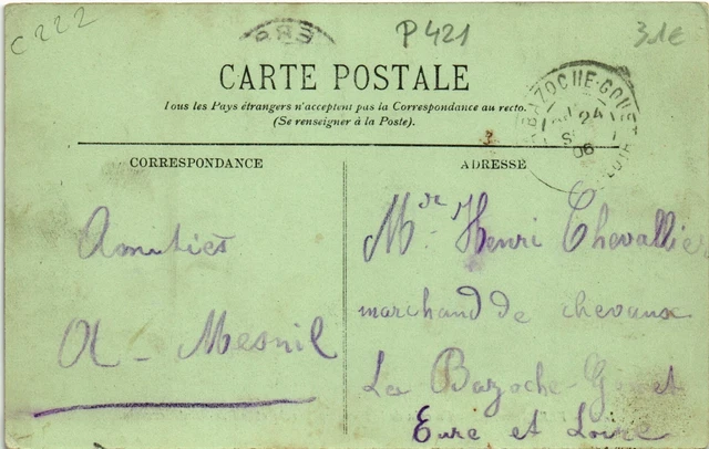 CPA Flers Orne - Un coin de la Place du Marche et la Rue Saint.-Germain (800421) 2