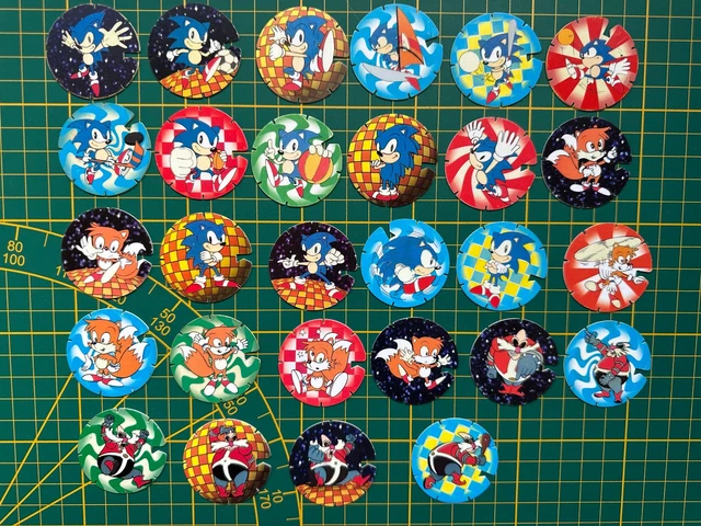 LOT DE 28 POGS SONIC - BN Troc's FLUO (PHOSPHORESCENTS) - Quasi Complet 🌀 EUR 12,00 - FR