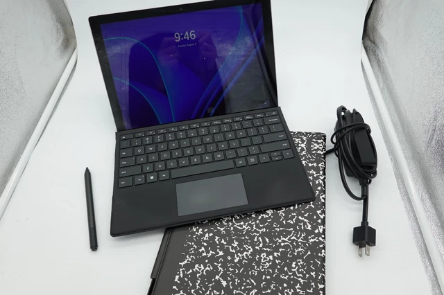 Microsoft Surface Pro7+ 1960 Core i5 Microsoft Surface Pro7+ 1960