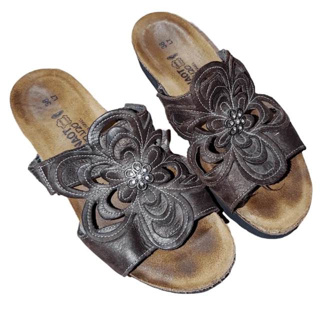NAOT SANDALS WOMENS 8 Sandy Casual Slip On Soft Footbed Slide