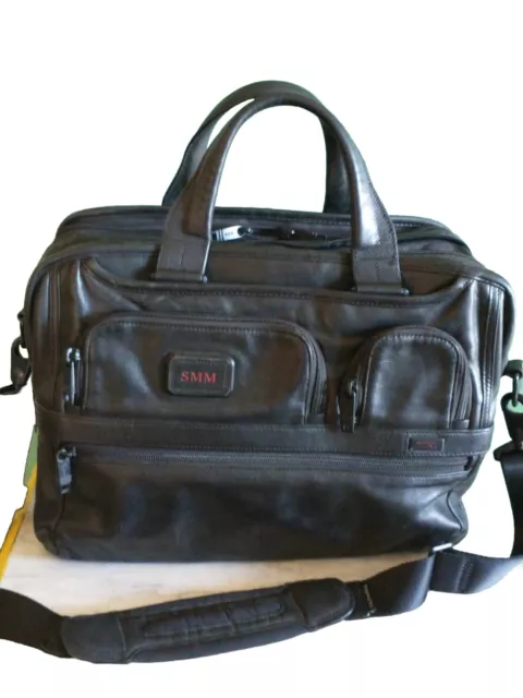 Tumi Alpha 2 Black Leather Computer Laptop Bag Briefcase 96141D2 Expandable