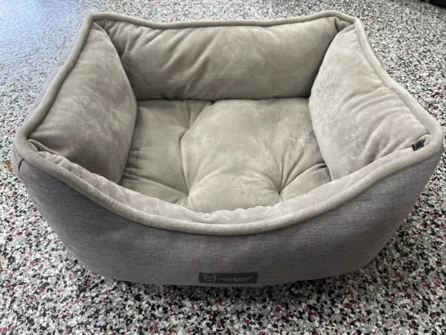 Nandog Pet Gear Reversable Dog Bed Cat Bed Gray NEW