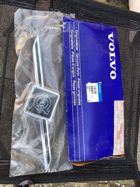 Volvo 940 Nos Genuine Front Grill Badge Nos