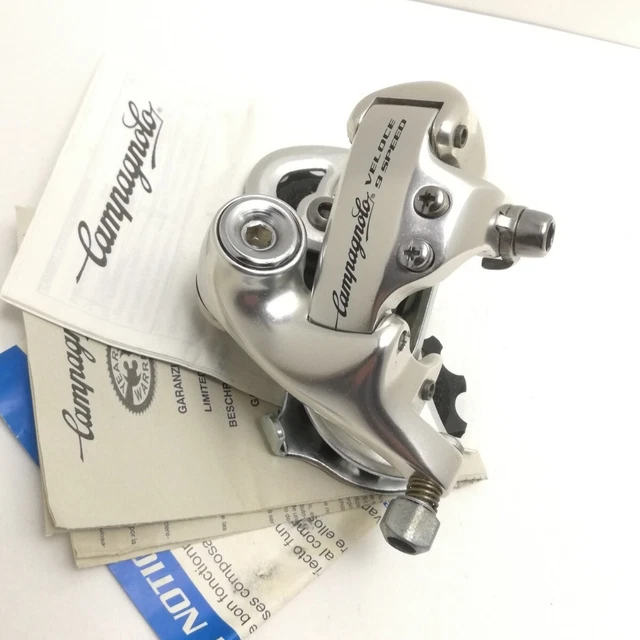 Dérailleur arrière Campagnolo VELOCE 9 vitesses chape longue (triple) d'avant 2001 - Équipements vélos