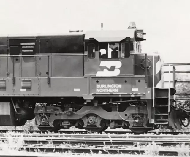 Burlington Northern Railroad BN #5742 U33C Locomotive Train B&W Photo Aurora IL