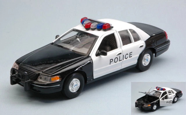 FORD CROWN VICTORIA POLICE 1:24 Scale Diecast Model Car Action Figure £