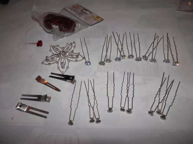 Lot De 30 Barrettes Et épingles à Cheveux - Pour Femme/fille, Occasion Très Bon état