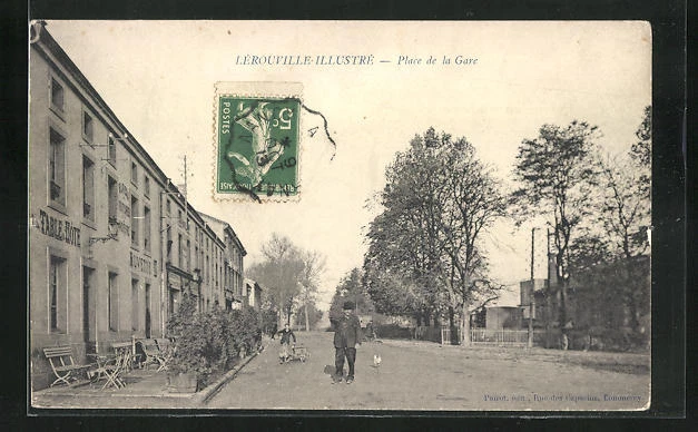 CPA Lerouville, Place de la Gare 1913