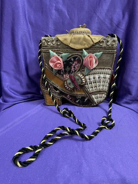 Vtg Victorian Purse Handbag Roses Embellished Beaded Gold Velvet Evening Wear