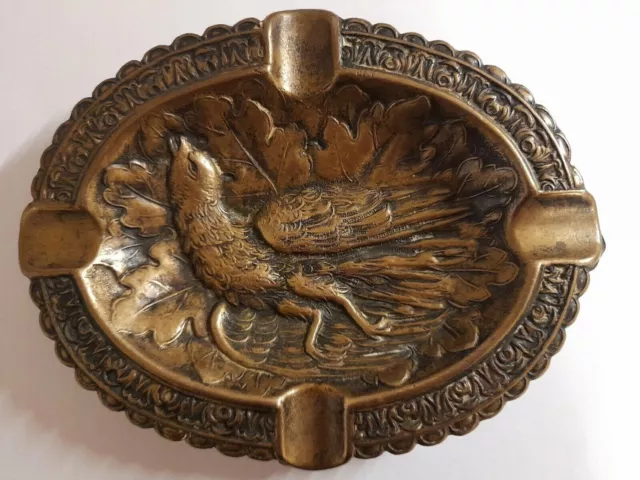 Antiker Aschenbecher Bronze, Gewicht 357 Gramm, B/T:17,3 x 13,3 cm