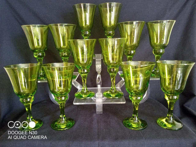 BORMIOLI ROCCO - Lot de 12 verres à vin couleur verte EUR 75,00