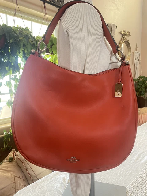 Coach F36026 Nomad Hobo Glovetanned Leather Handbag Purse Carmine Red Nwt