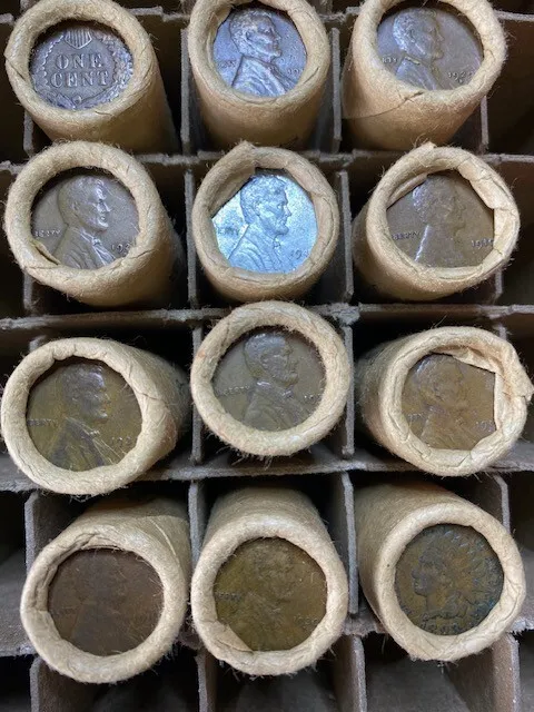ESTATE 12 old penny rolls Lincoln cent wheat.  Indian Head S end.  No 1950's.