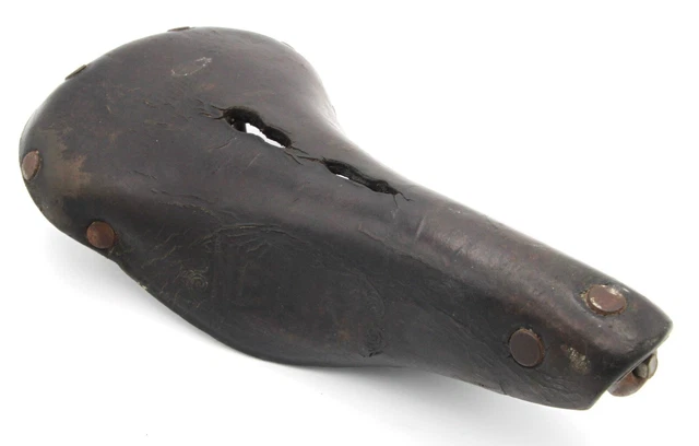 Selle De Vélo Course 3TTT Cuir Daim – Noire, Non Rembourrée, Neuve De Stock Vintage
