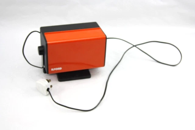 ILFORD DARKROOM SAFELIGHT lamp SL1, 240w 15v, b&w safe light EUR