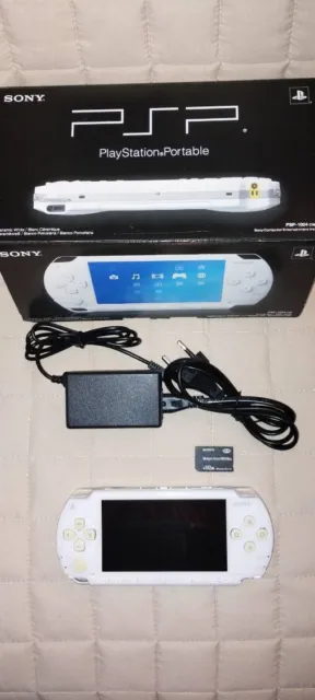 Boîte de protection pour console PSP Go