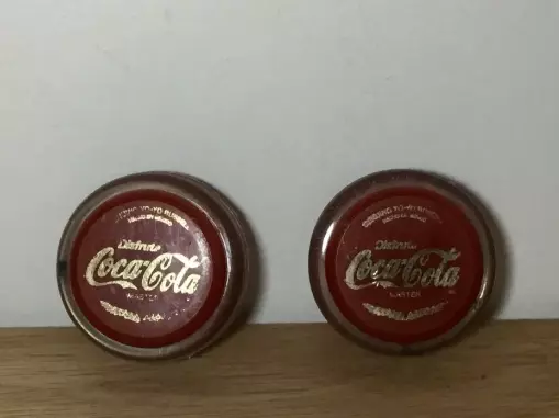 2 PCS VINTAGE TOY MEXICAN GENUINE YO YO MASTER RUSSELL COCA COLA 80's  ⚡⚡⚡⚡⚡⚡⚡⚡⚡